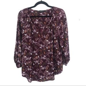 Fun 2 Fun Floral v neck blouse with 3/4 length sleeves